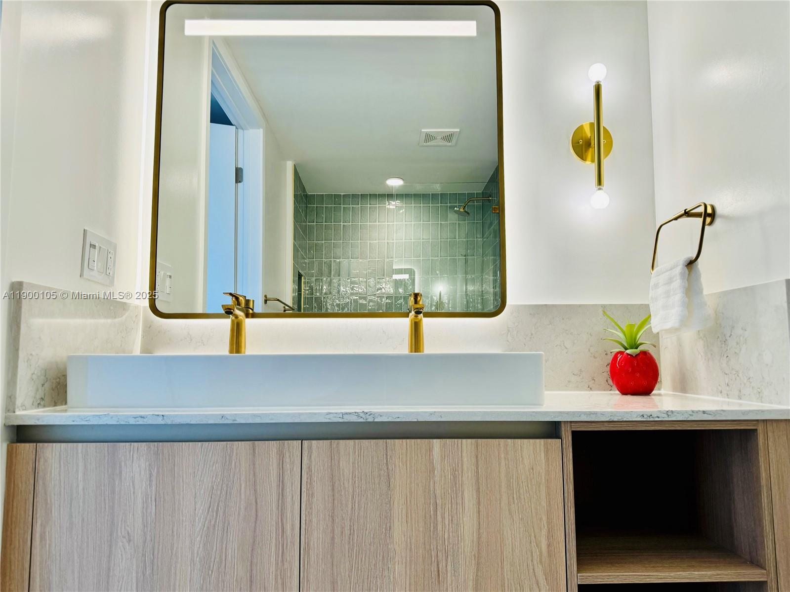 Gale/ Natiivo - Residential
