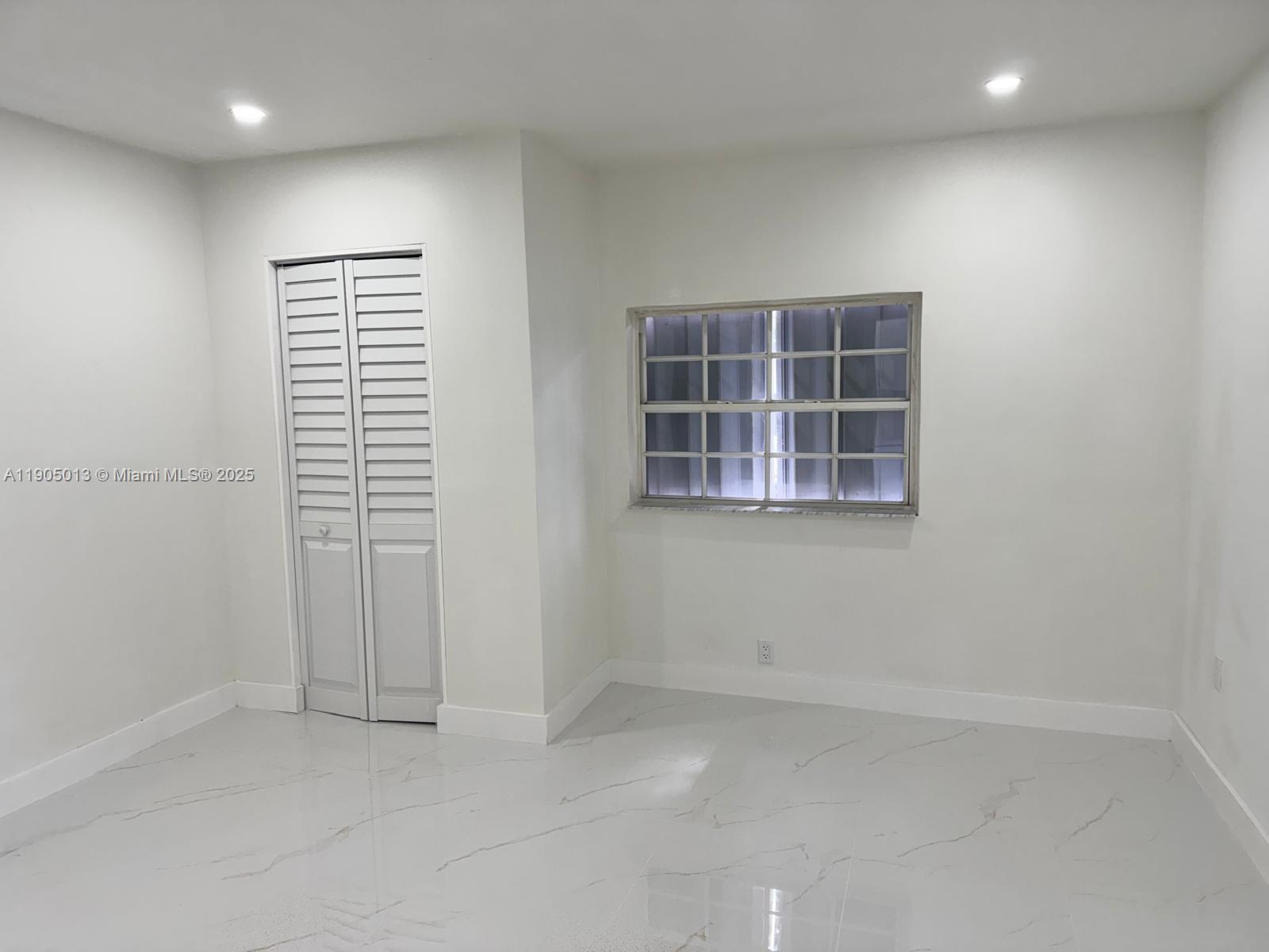 WESTBROOKE GARDENS - Residential Lease