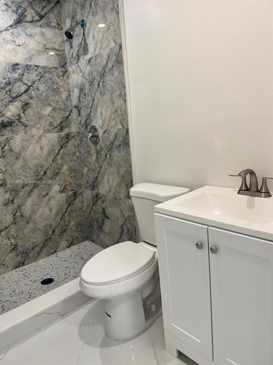 WESTBROOKE GARDENS - Residential Lease