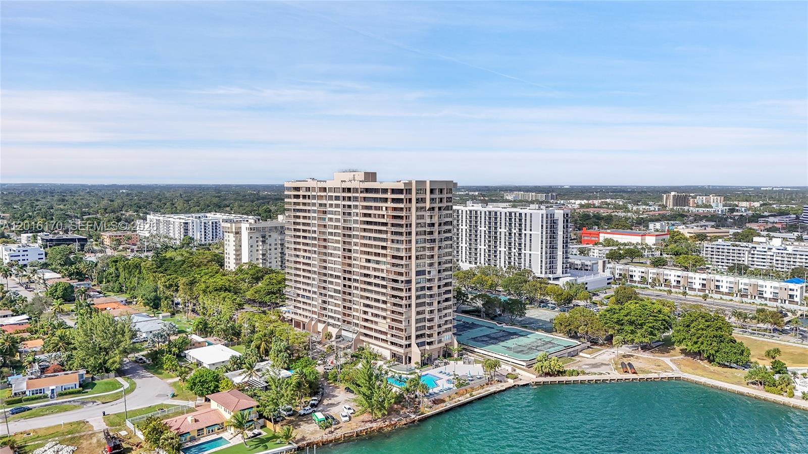 JOCKEY CLUB III CONDO - Residential