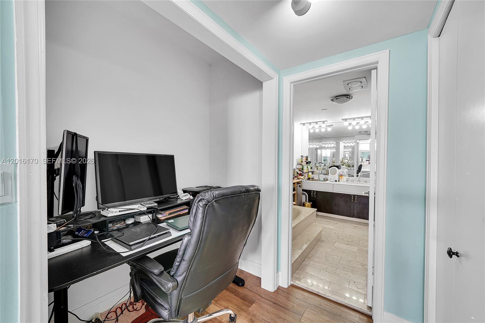 JOCKEY CLUB III CONDO - Residential