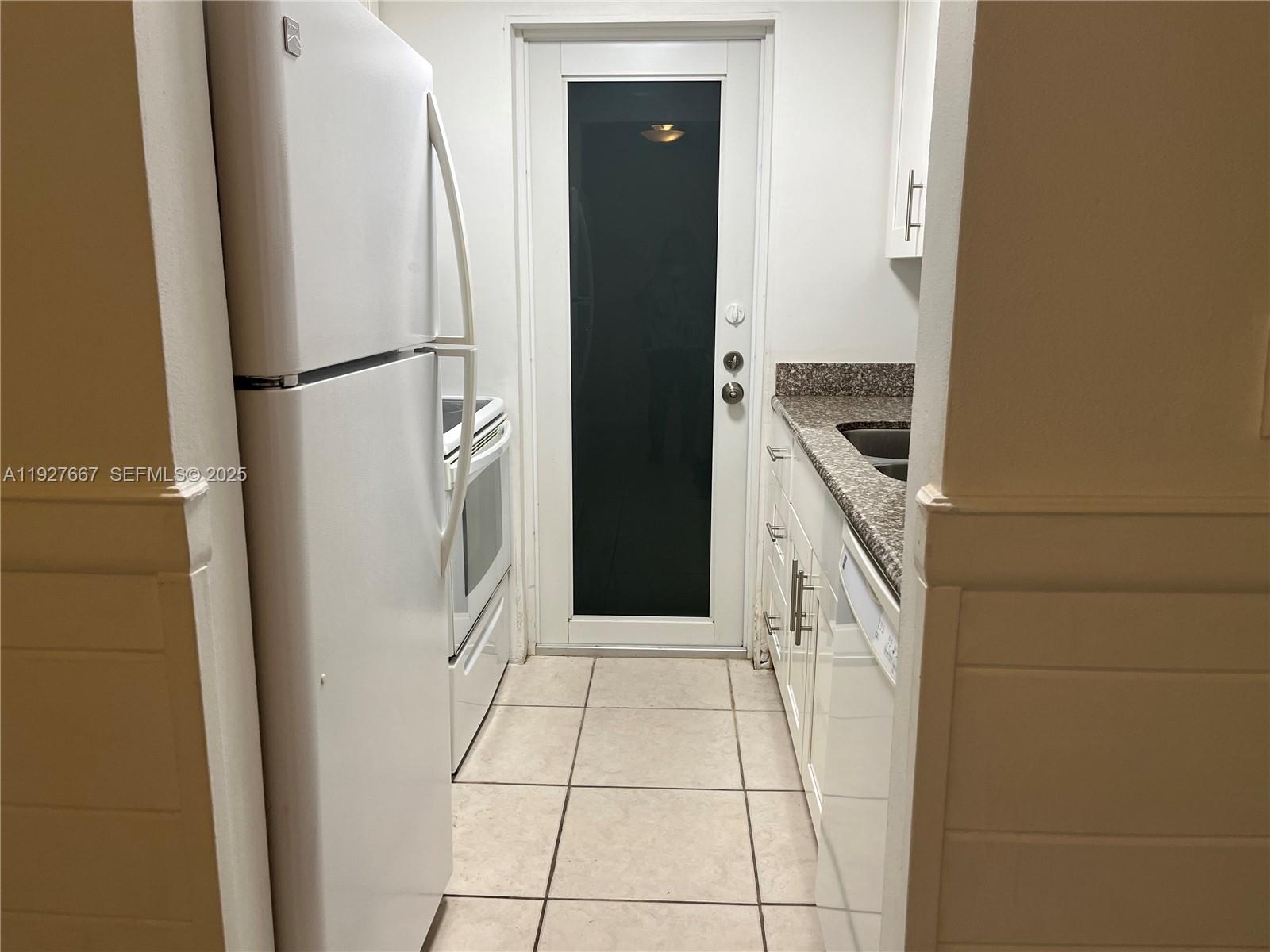 CAY POLYNESIA CONDO - Residential