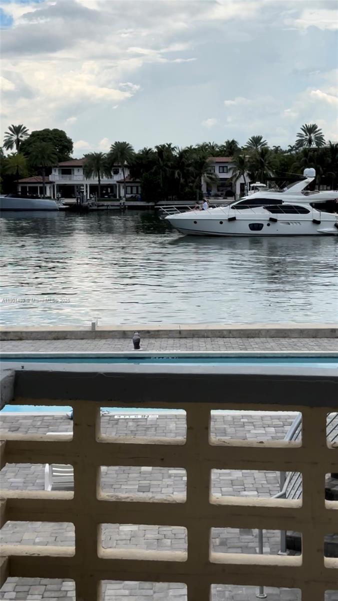 GARDENS ON THE BAY - Residential