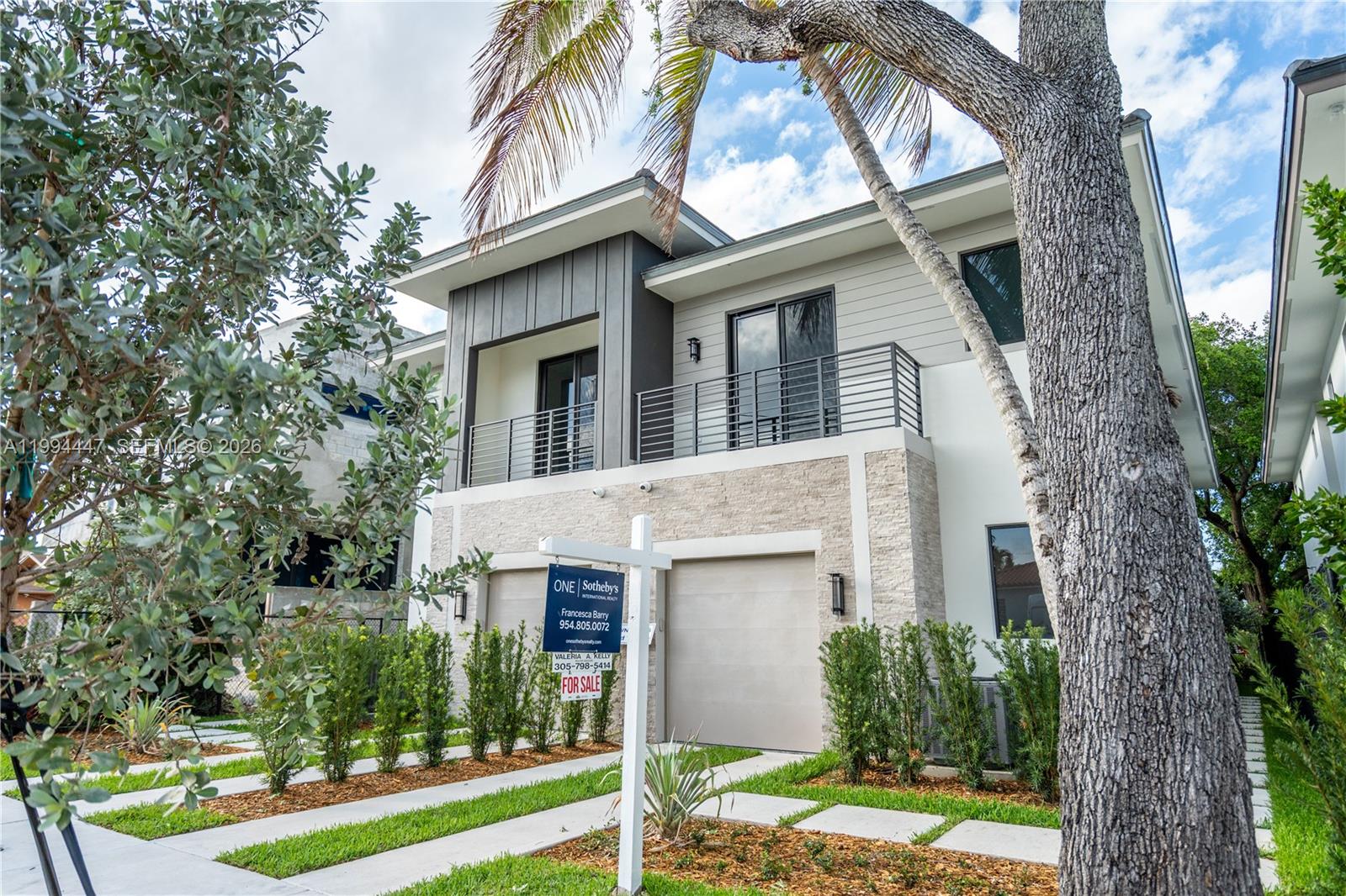 AMND MIAMI SUBURBAN ACRES - Residential