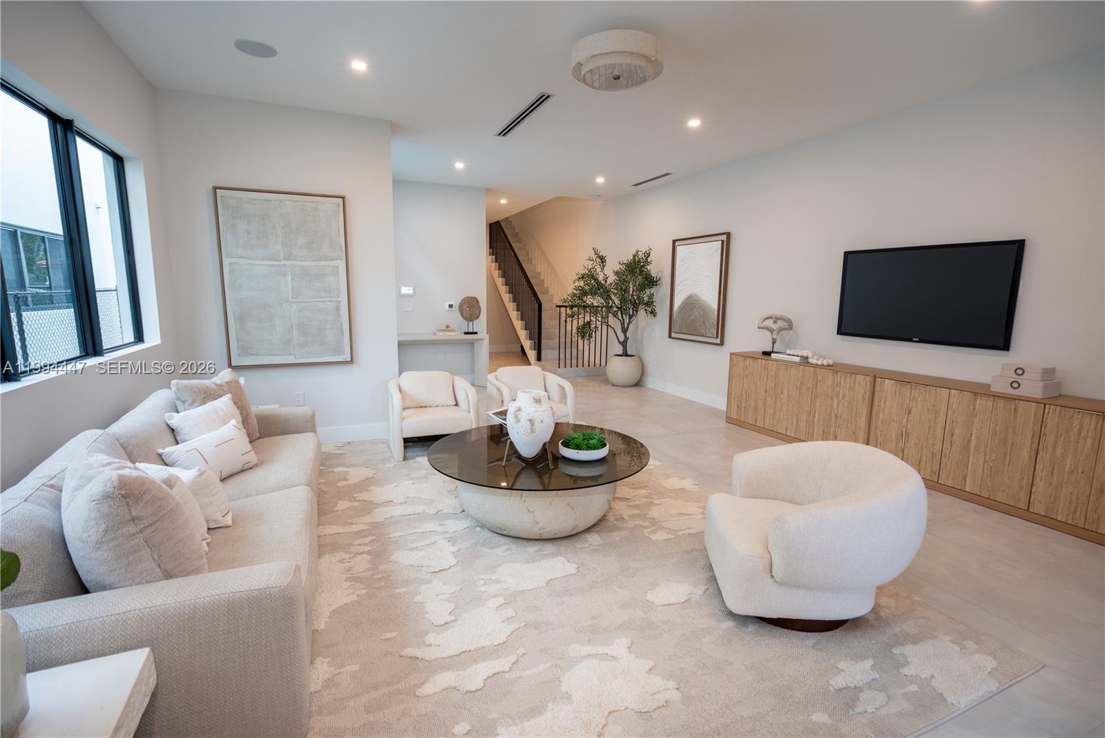 AMND MIAMI SUBURBAN ACRES - Residential