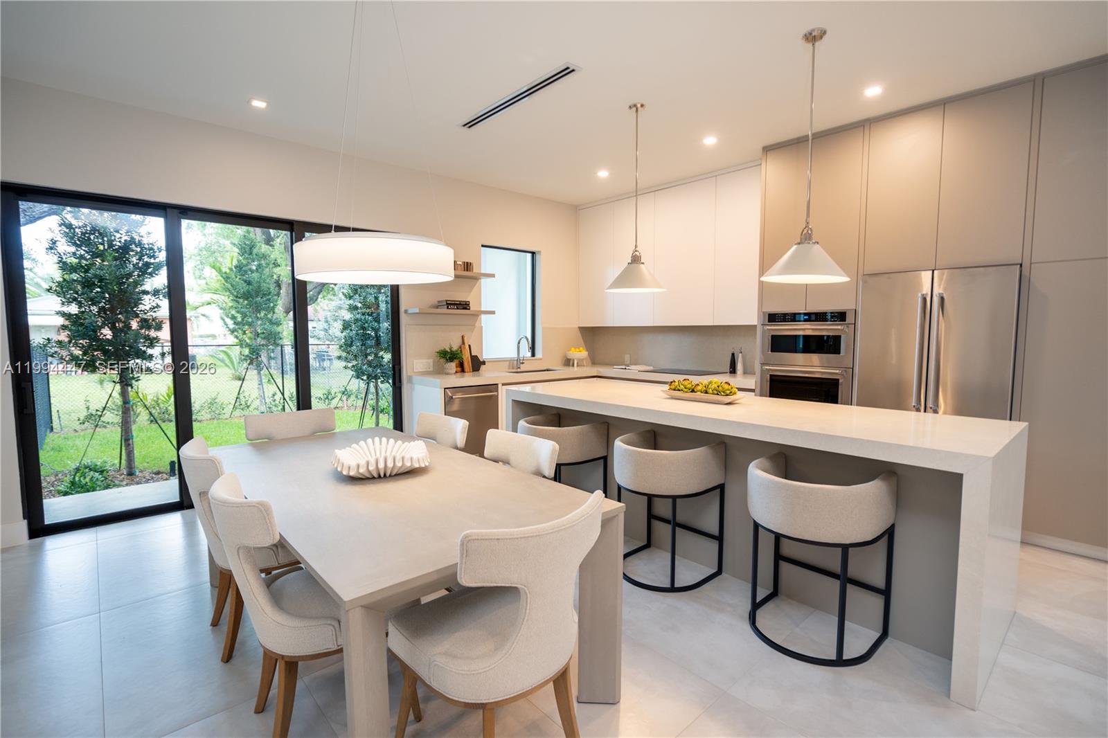 AMND MIAMI SUBURBAN ACRES - Residential