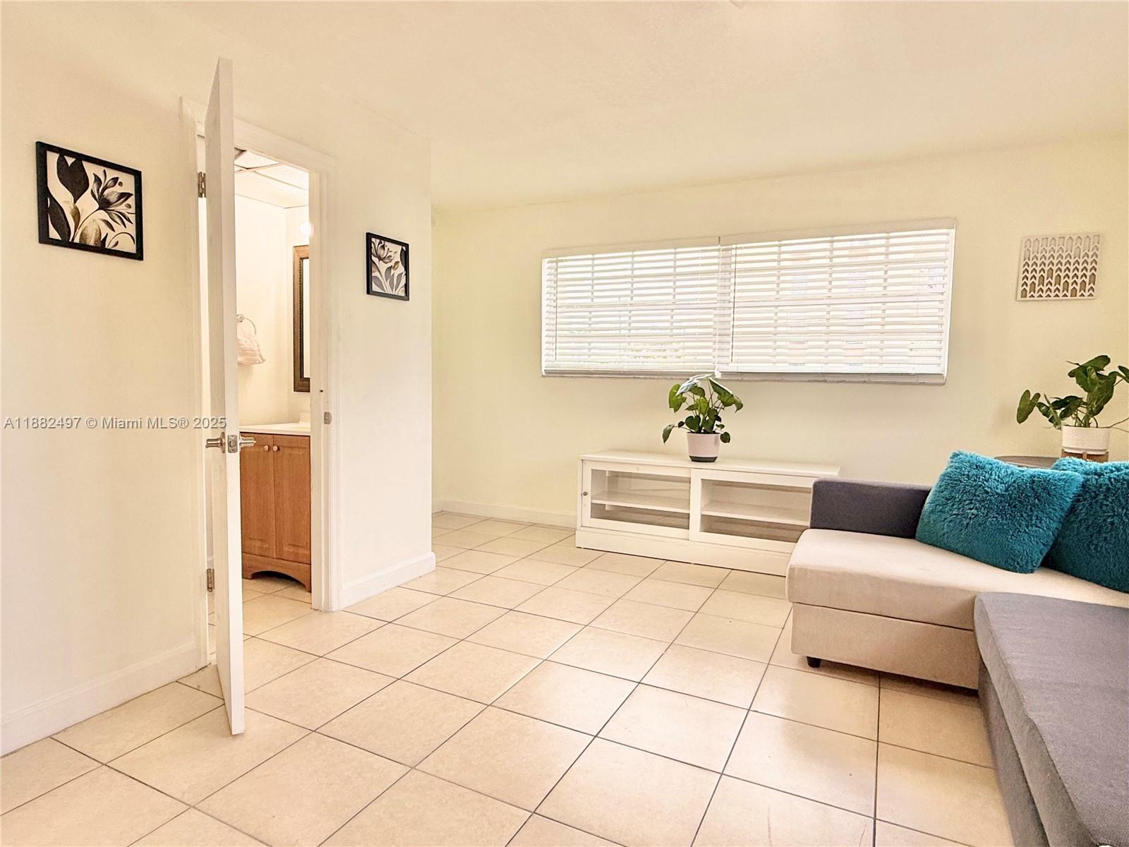 MIRAMAR TERRACE CONDO - Residential