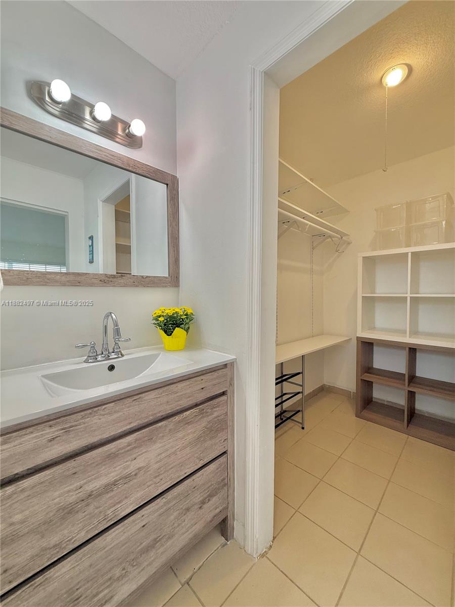 MIRAMAR TERRACE CONDO - Residential