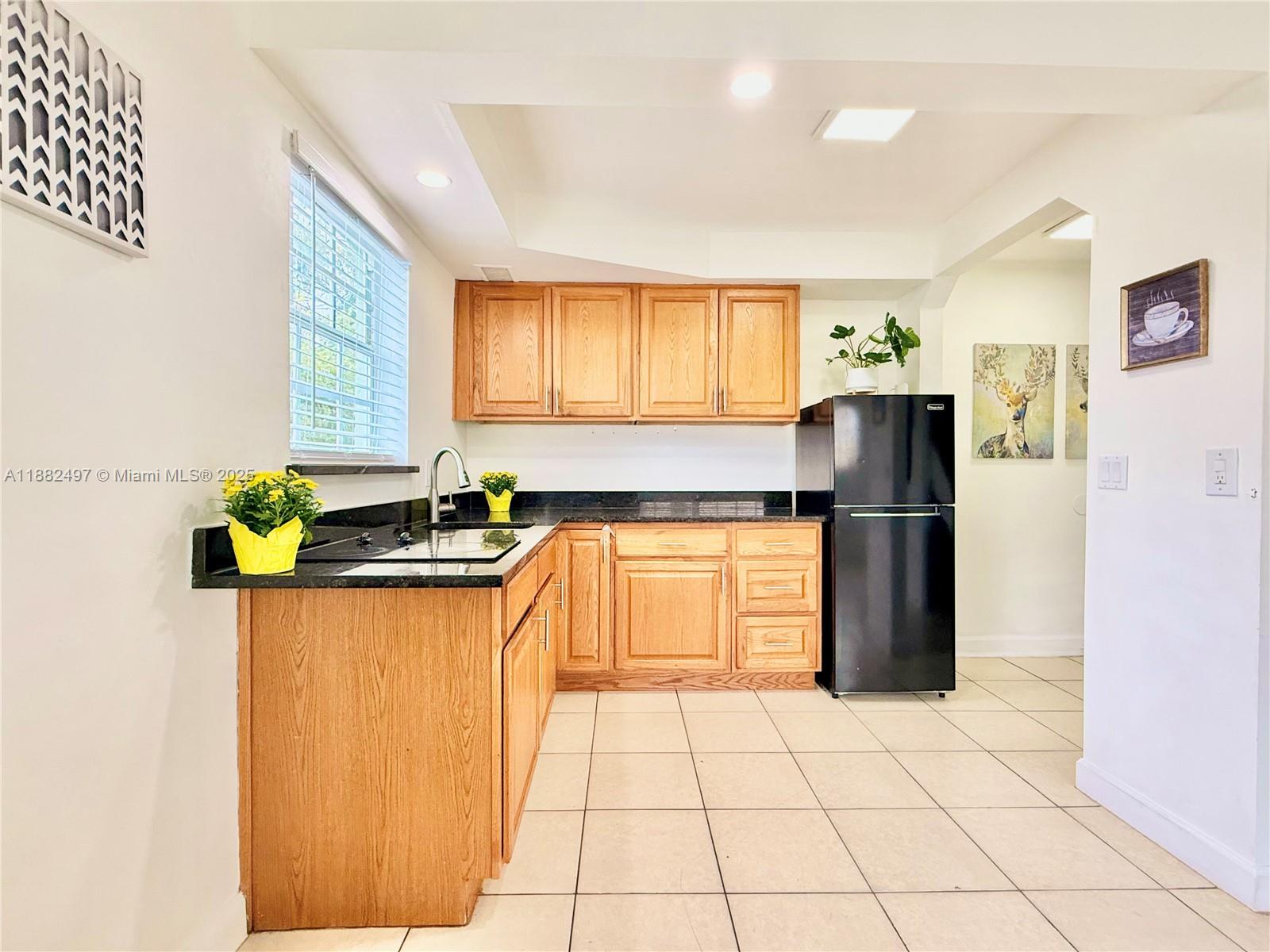 MIRAMAR TERRACE CONDO - Residential