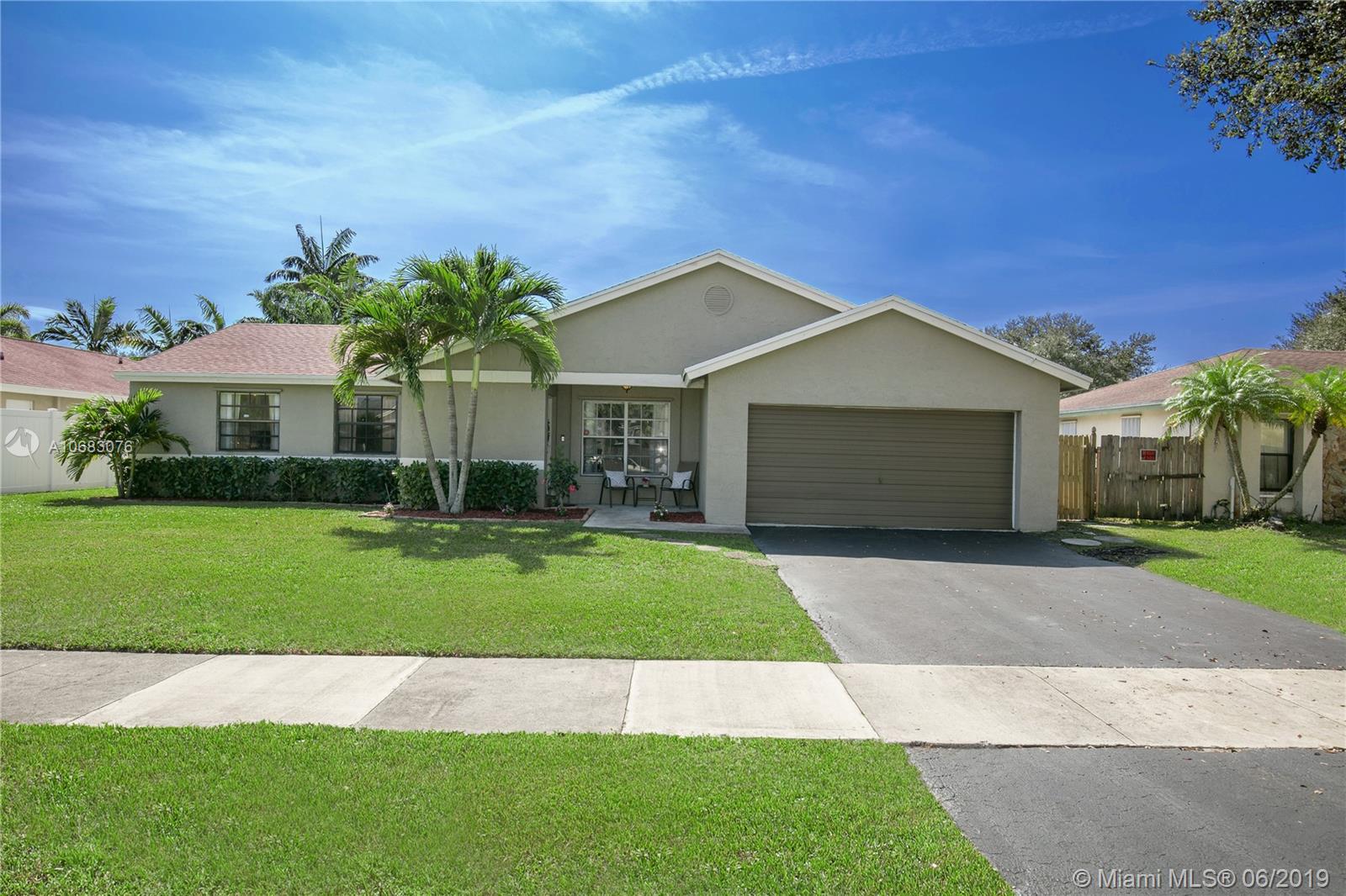 FLAMINGO GARDENS PH 2 - Residential