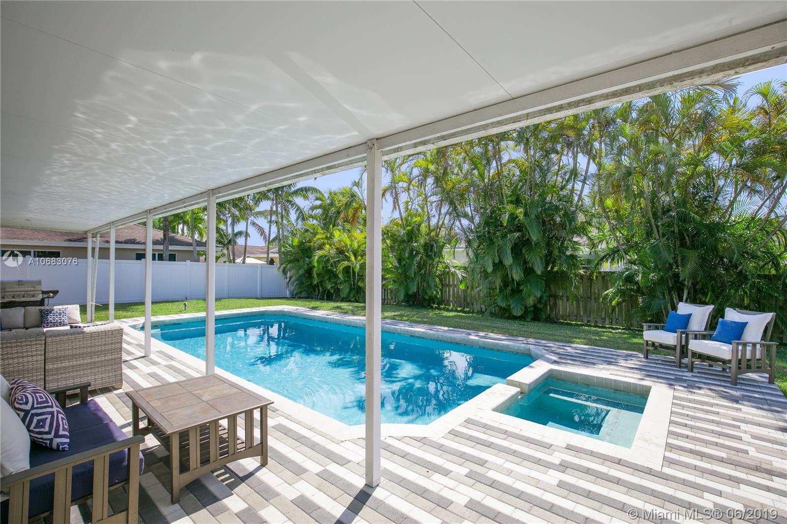 FLAMINGO GARDENS PH 2 - Residential