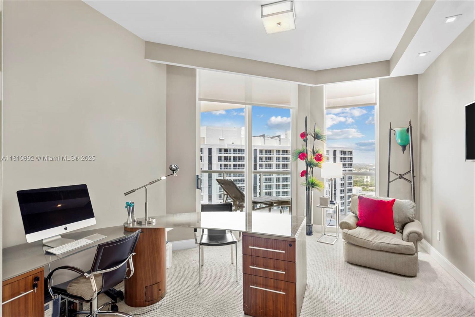 ATLANTIC I AT THE POINT - Residential
