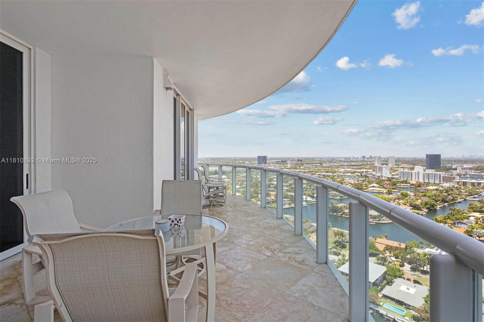 ATLANTIC I AT THE POINT - Residential