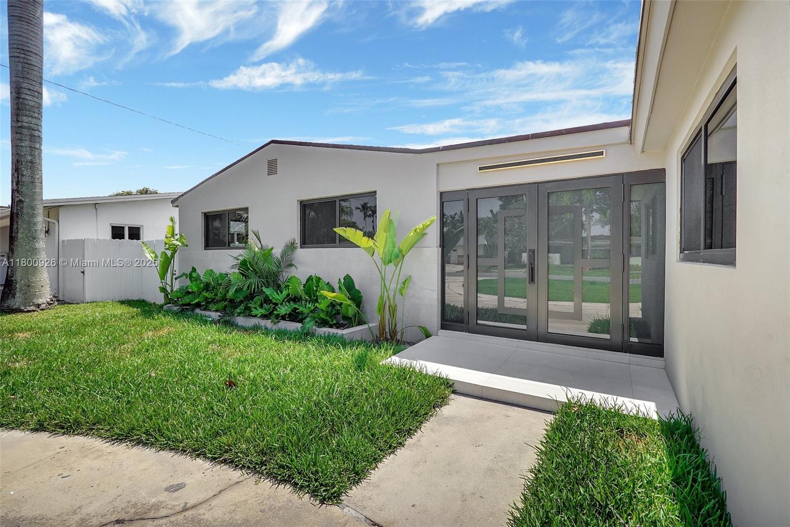 Property for Sale at 129 Ne 2nd Ave, Dania Beach, Miami-Dade County, Florida - Bedrooms: 4 
Bathrooms: 3  - $826,000