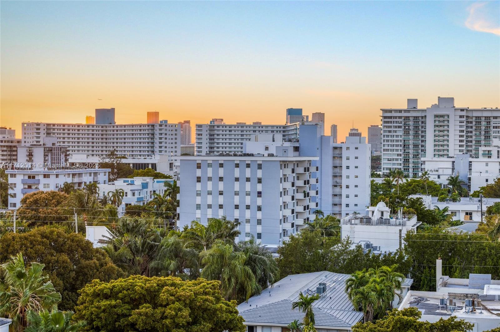 ADMIRAL TOWERS CONDO - Residential