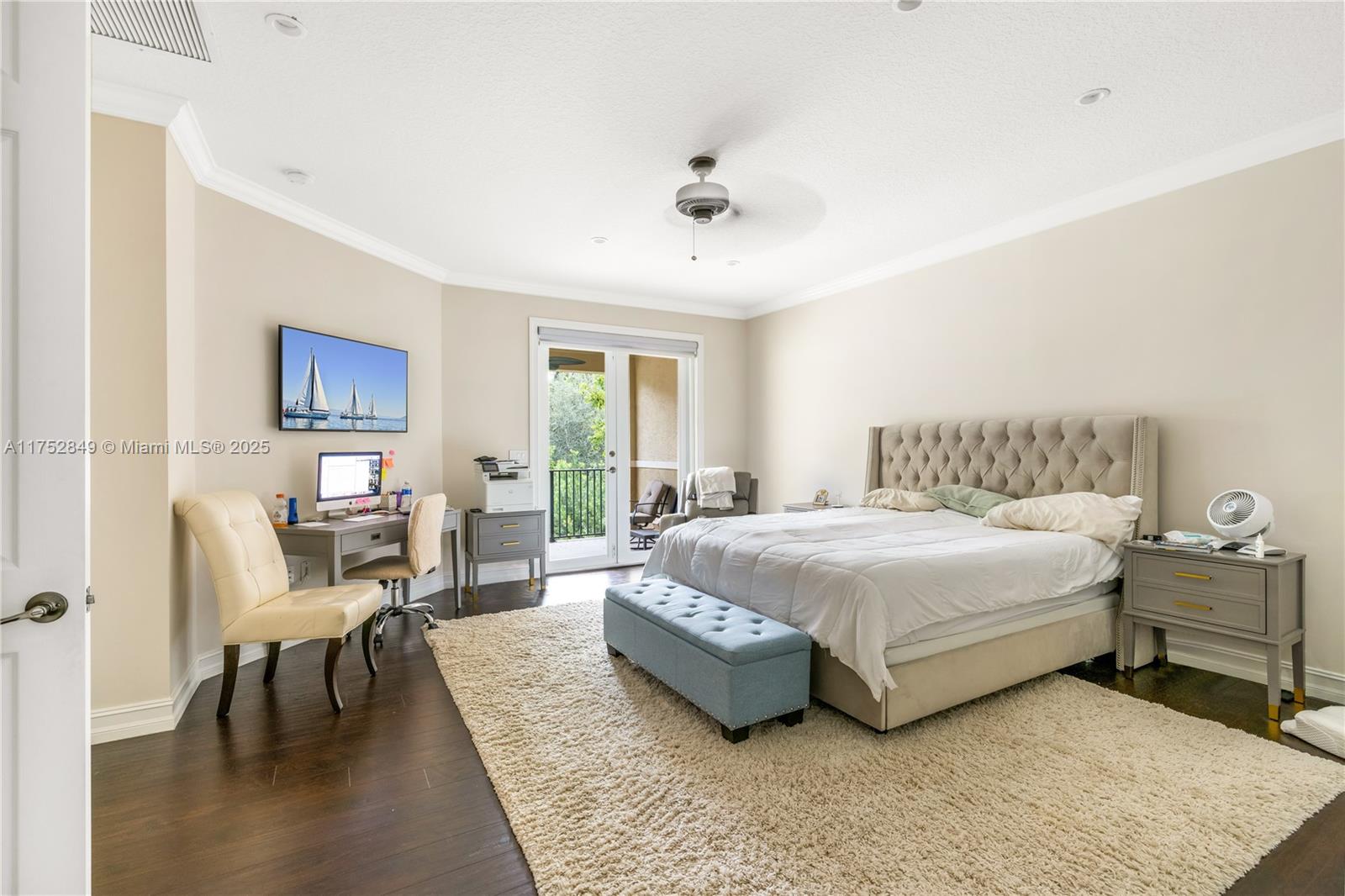 TRAILS AT CANYON - Residential Lease
