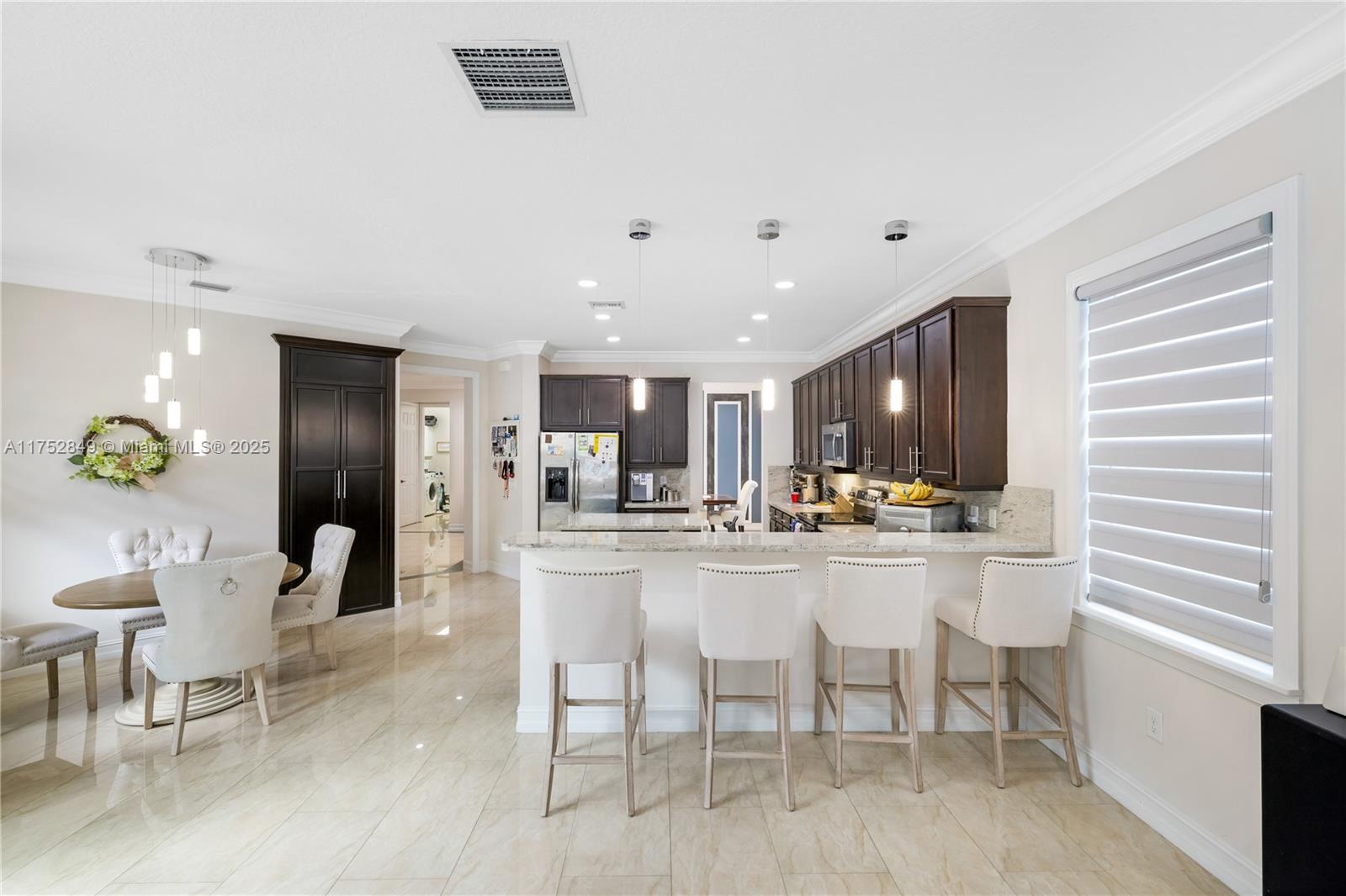 TRAILS AT CANYON - Residential Lease