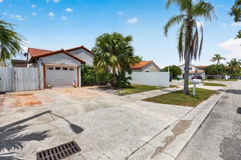 Photo of 25014 SW 123rd Pl, Homestead, FL 33032 (MLS # A12076268)