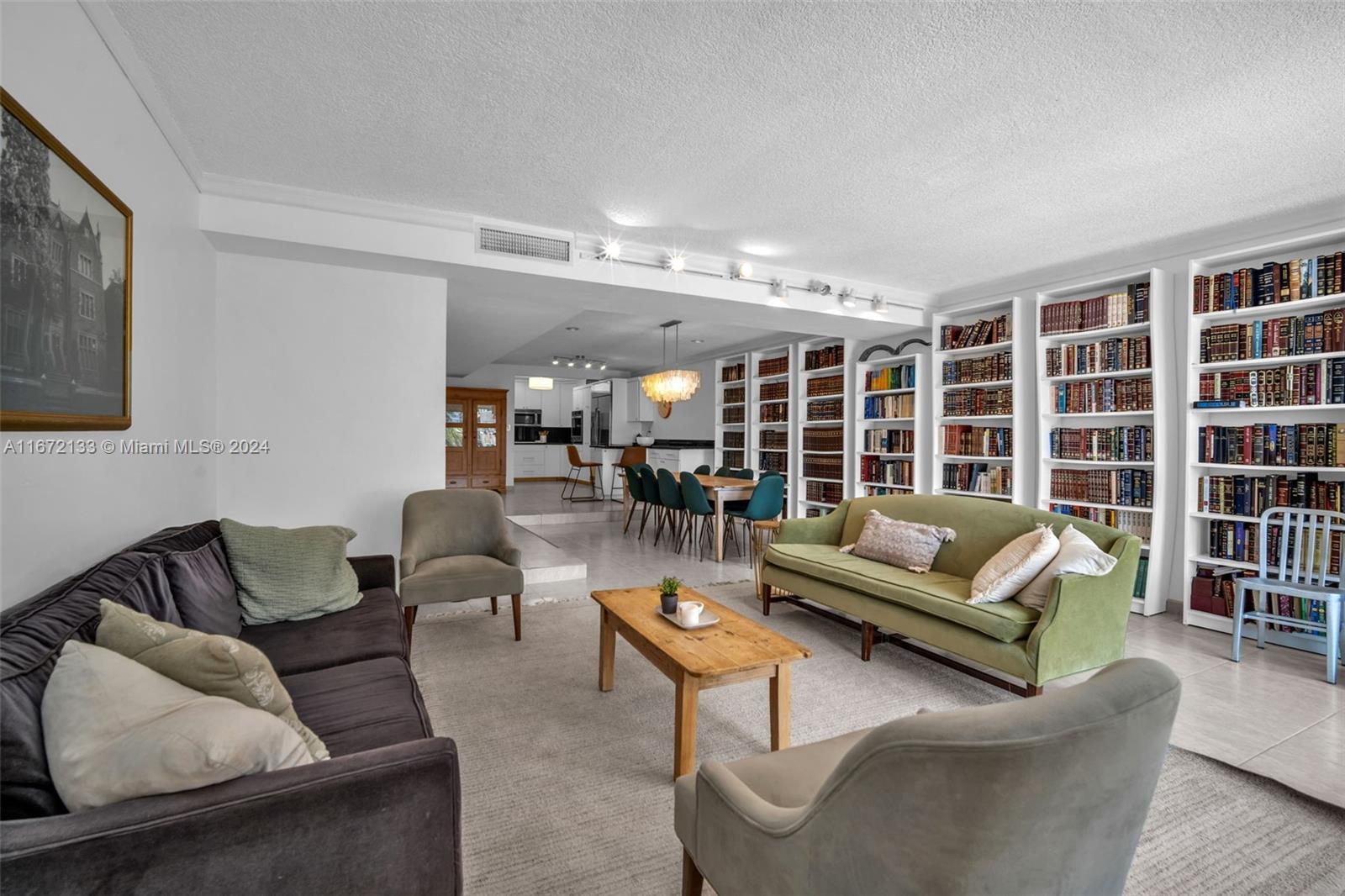 POINCIANA IS YT & RCQ CLU - Residential