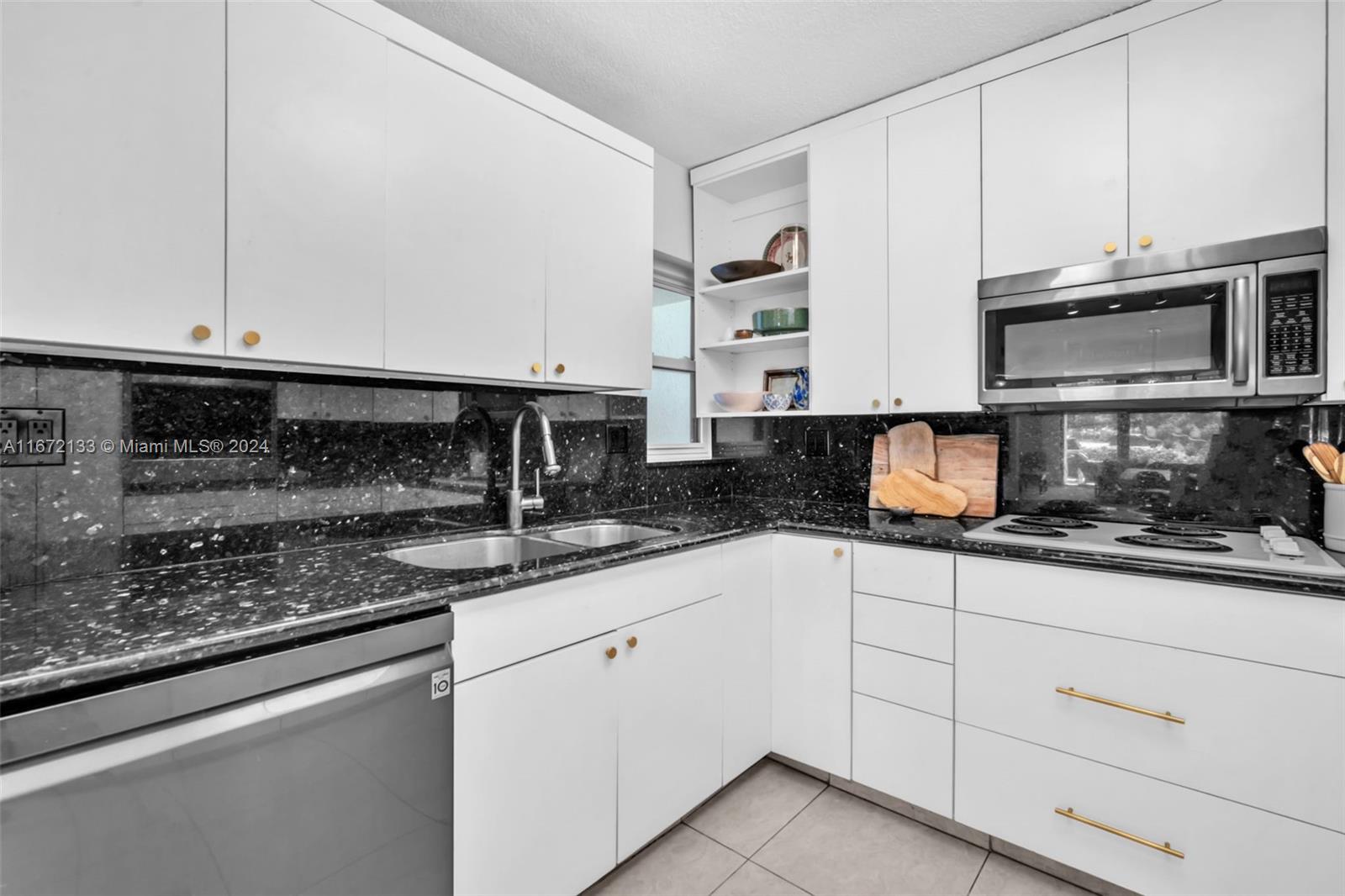 POINCIANA IS YT & RCQ CLU - Residential