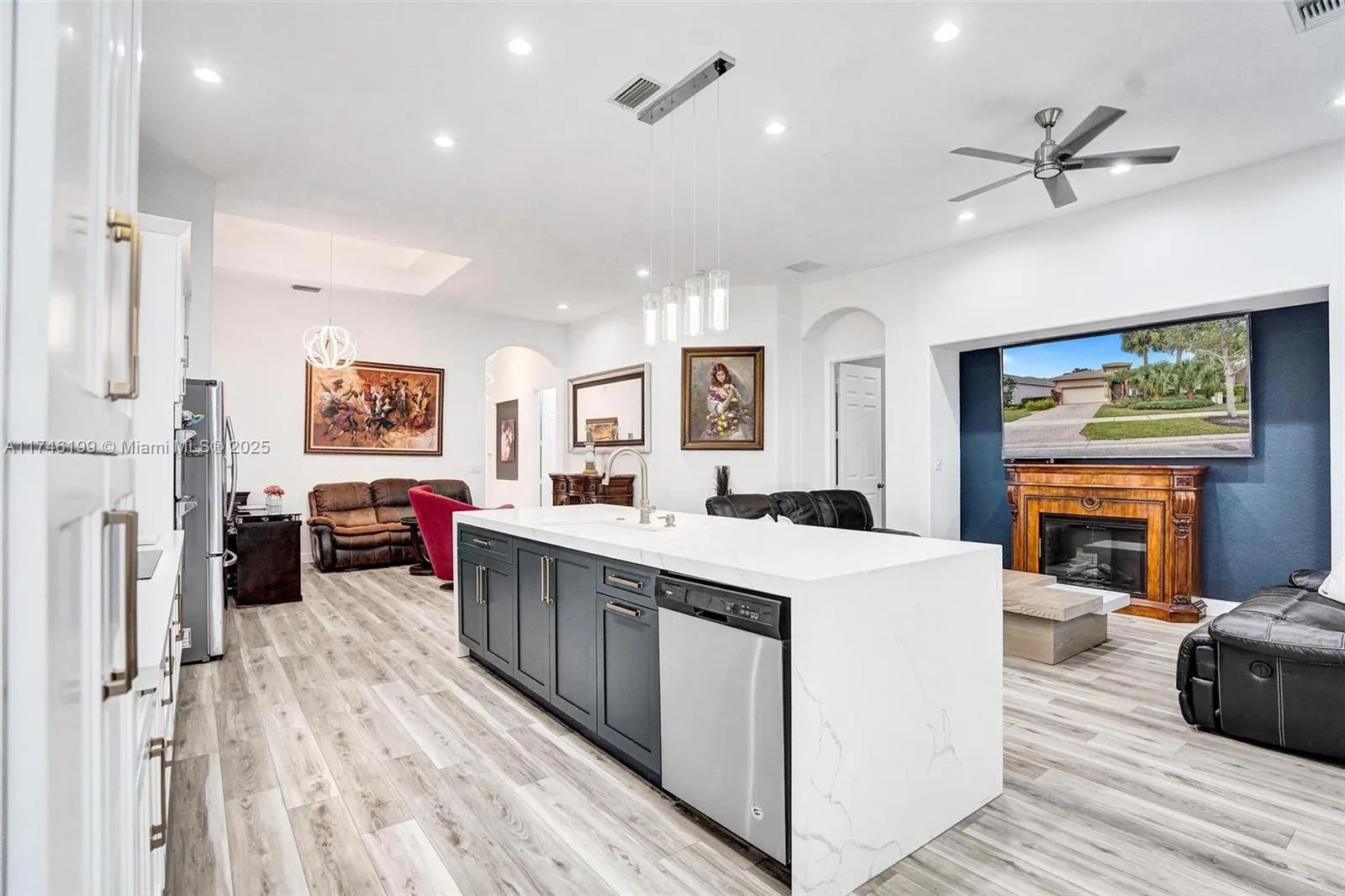 Parkland, Florida 33076, United States, 3 Bedrooms Bedrooms, ,2 BathroomsBathrooms,Residential,Active,3355