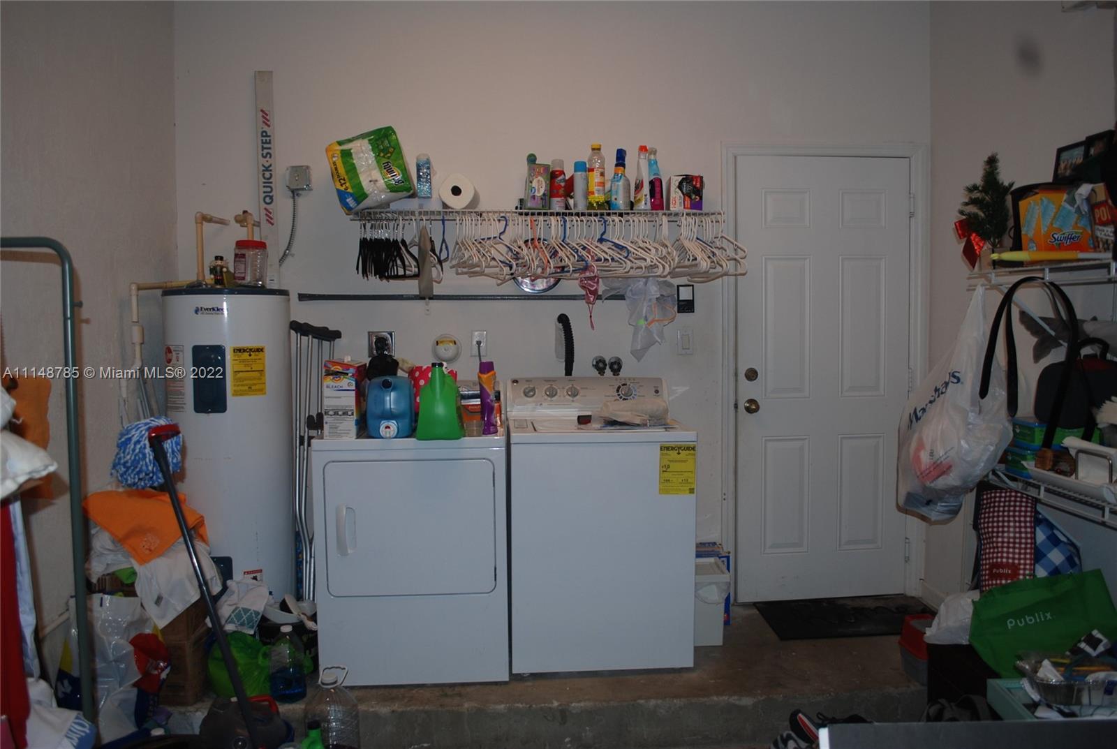 CORAL LAKES KINGDOM - Residential