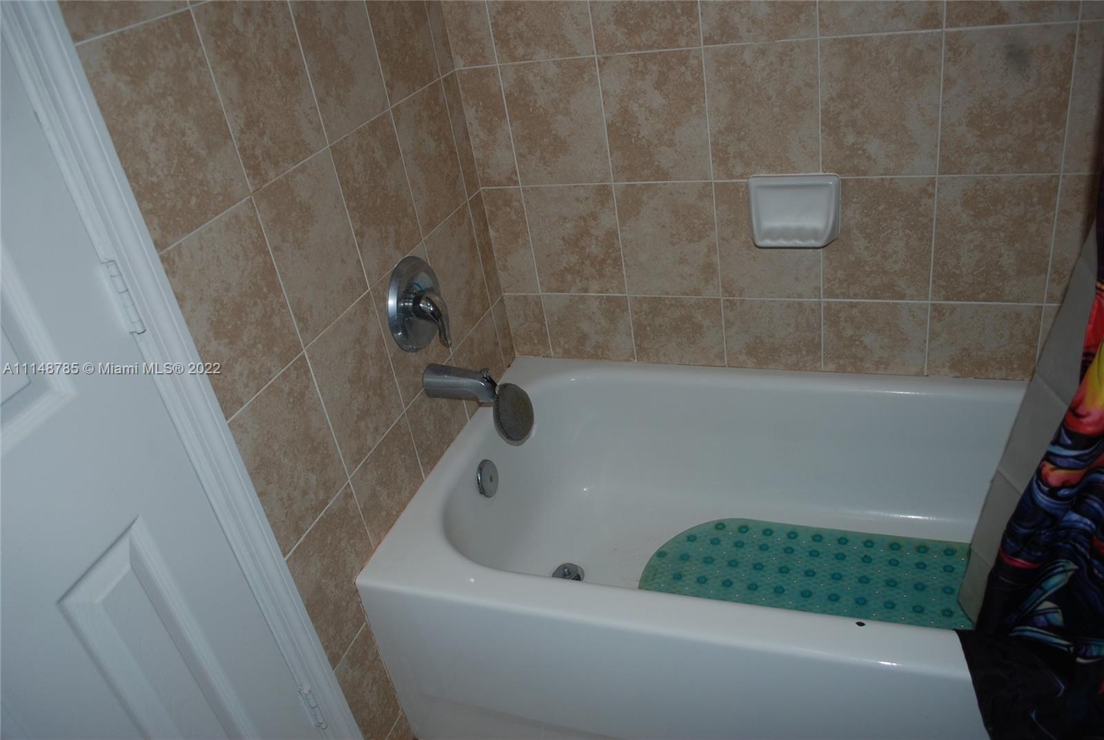 CORAL LAKES KINGDOM - Residential