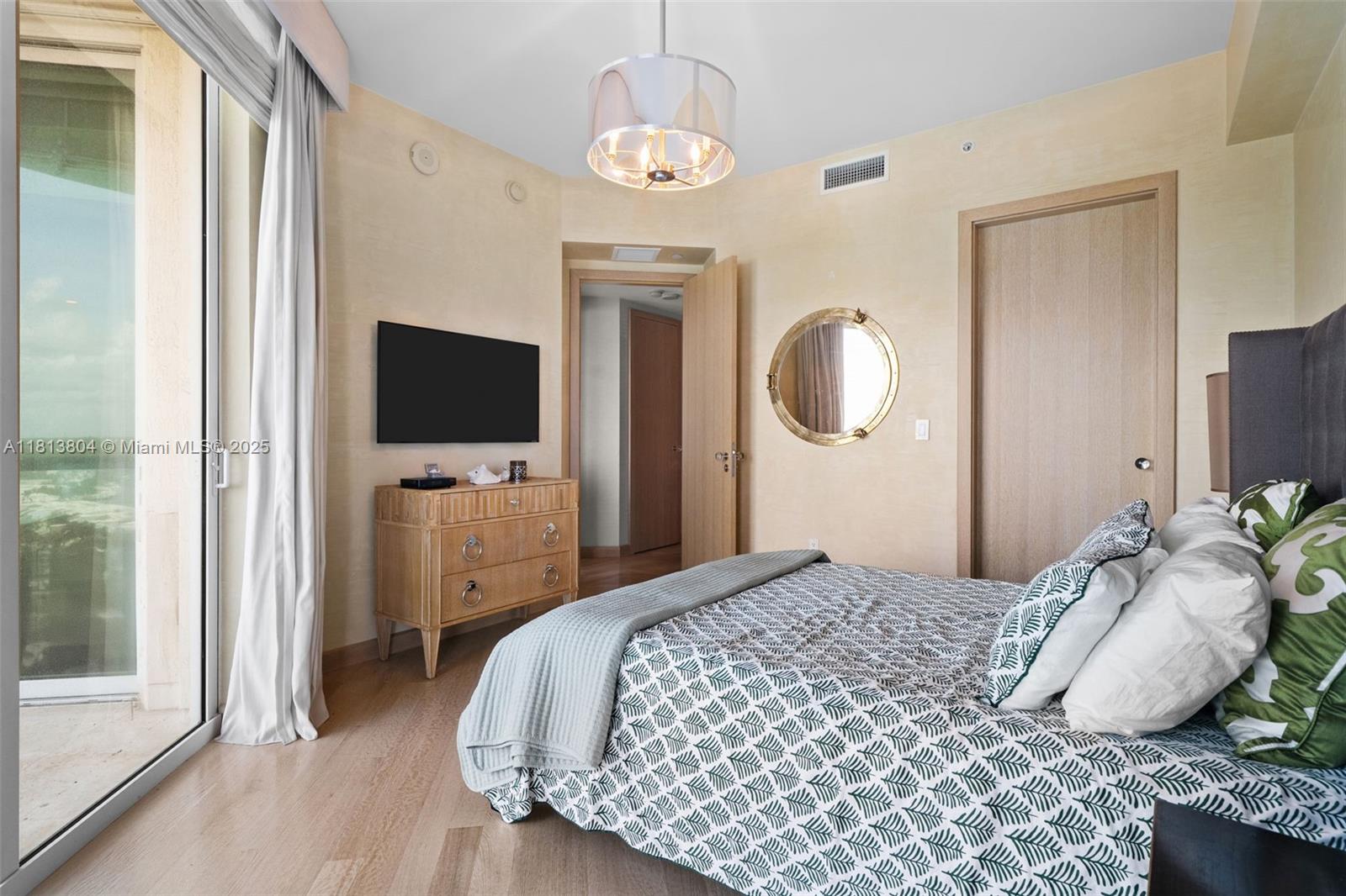 TURNBERRY OCEAN COLONY SO - Residential