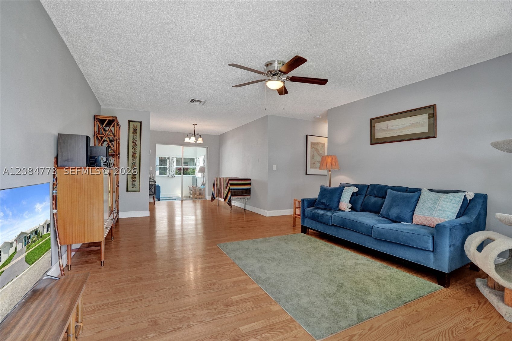 2083 SW 13th Ave