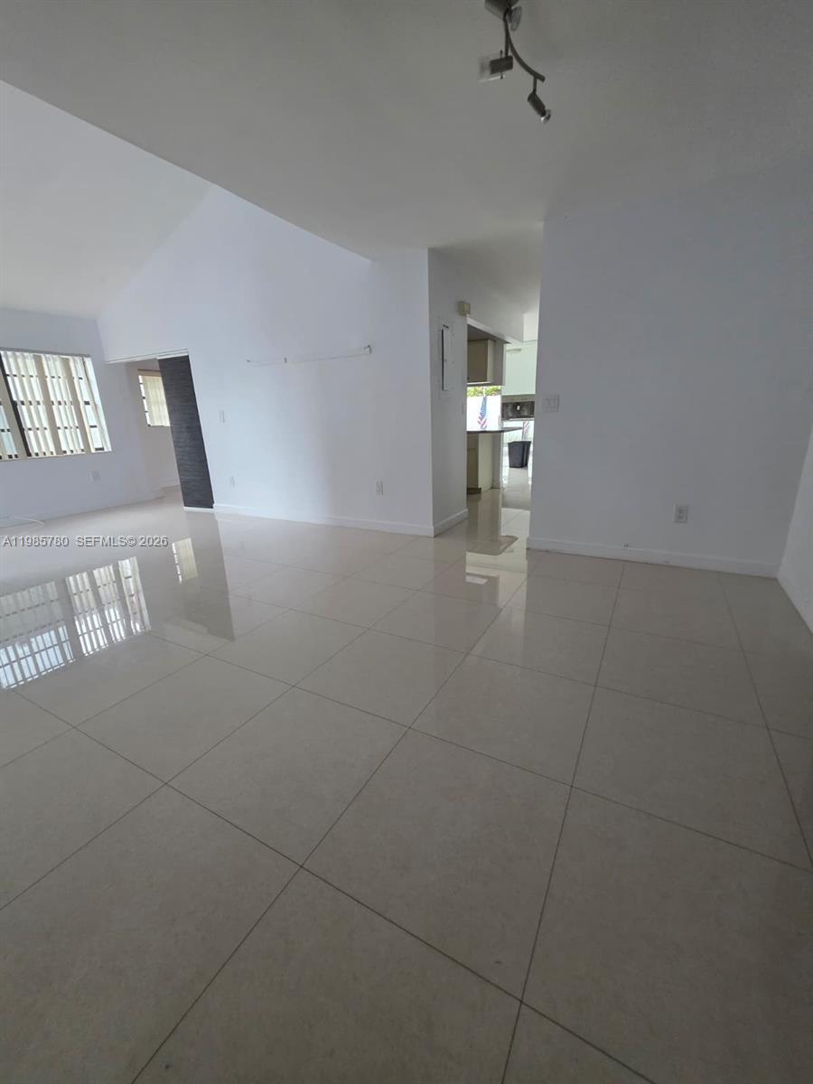 LES CHALETS II - Residential