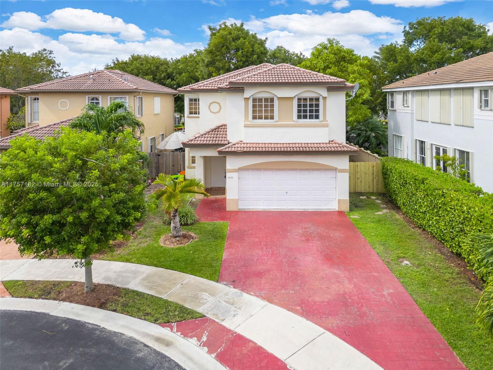 Property for Sale at 4450 Nw 113th Pl, Doral, Miami-Dade County, Florida - Bedrooms: 4 
Bathrooms: 4  - $790,000