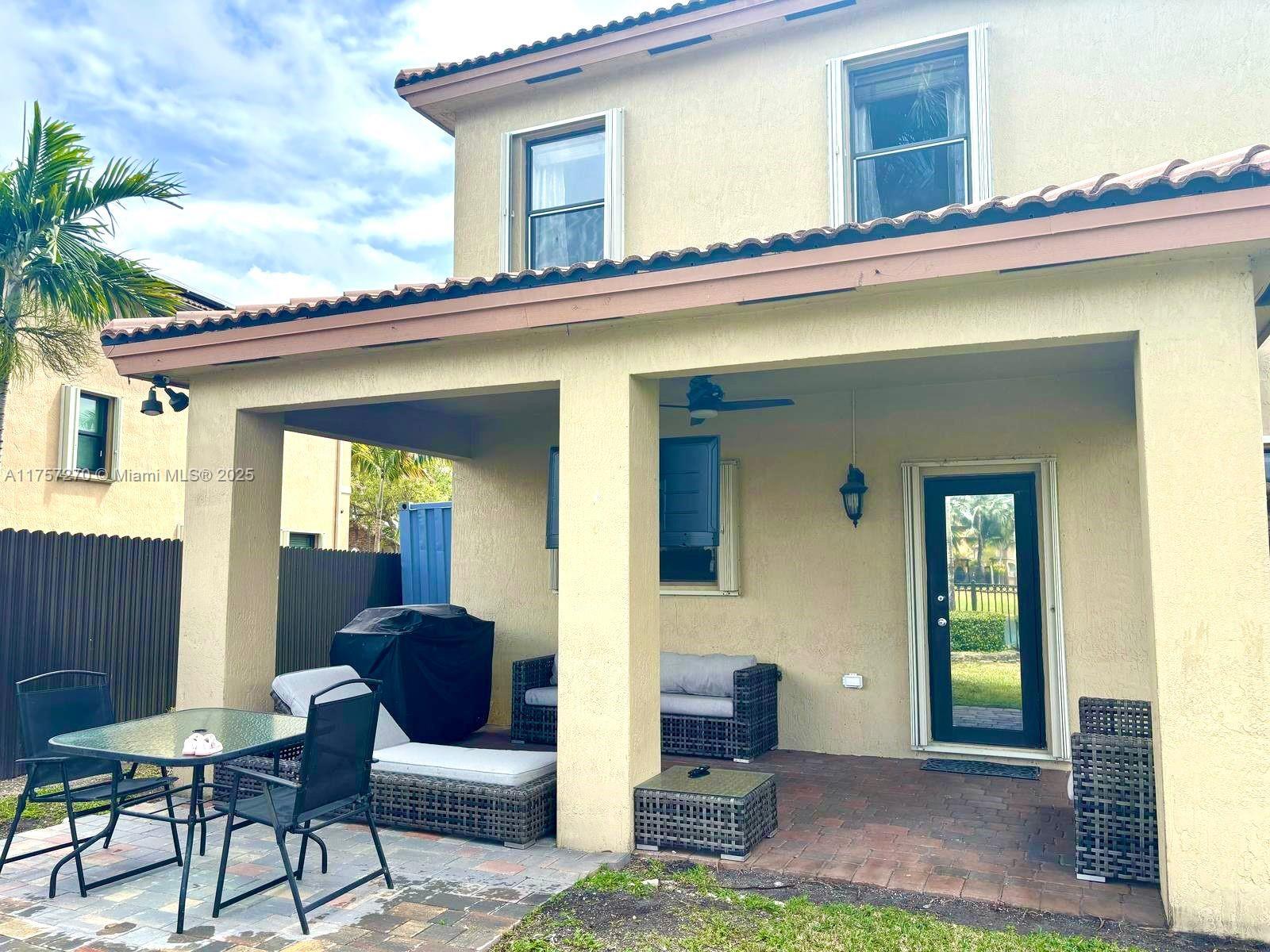SILVER PALM EAST SEC ONE - Residential