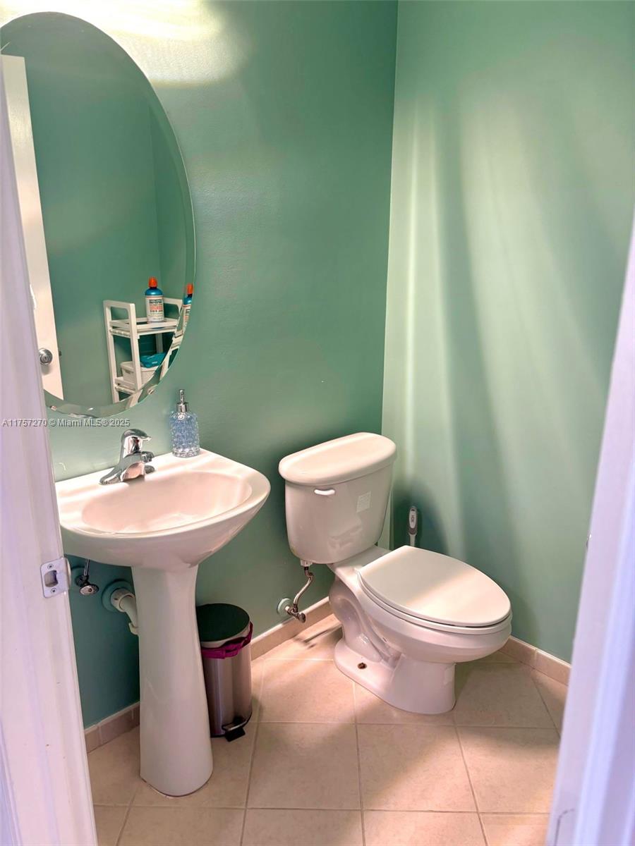 SILVER PALM EAST SEC ONE - Residential