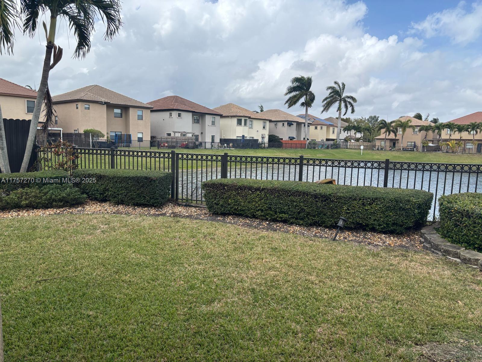 SILVER PALM EAST SEC ONE - Residential