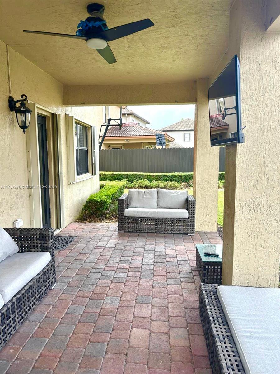 SILVER PALM EAST SEC ONE - Residential