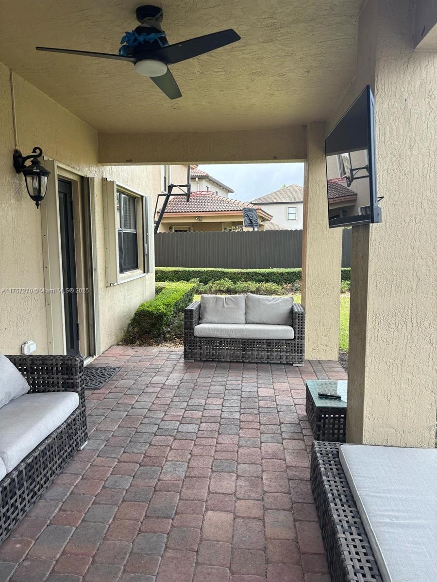 SILVER PALM EAST SEC ONE - Residential