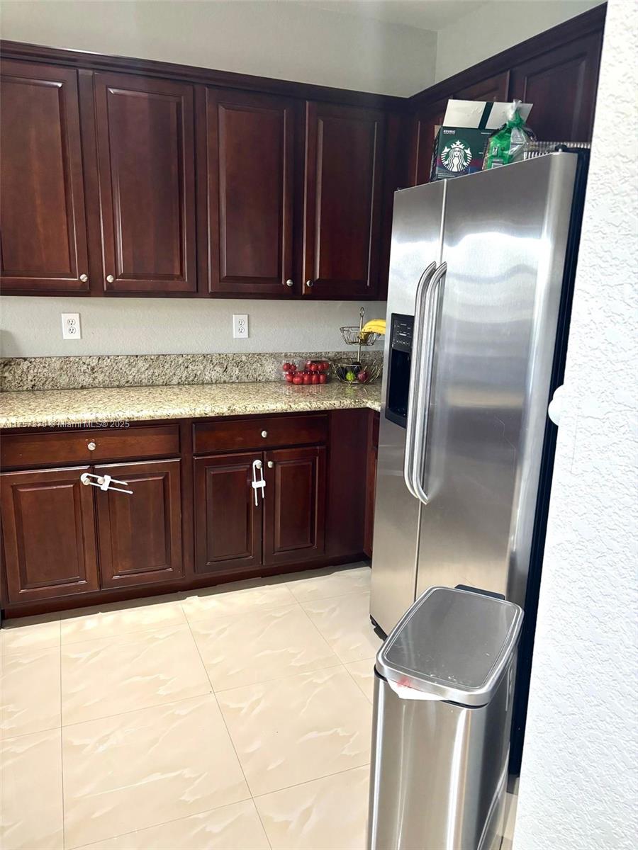SILVER PALM EAST SEC ONE - Residential