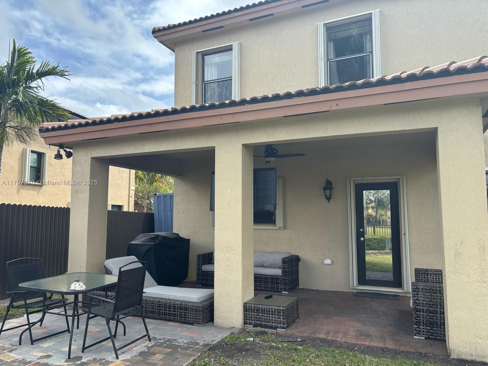 SILVER PALM EAST SEC ONE - Residential