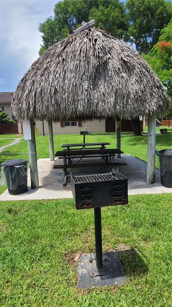 PINE GROVE CONDO - Residential