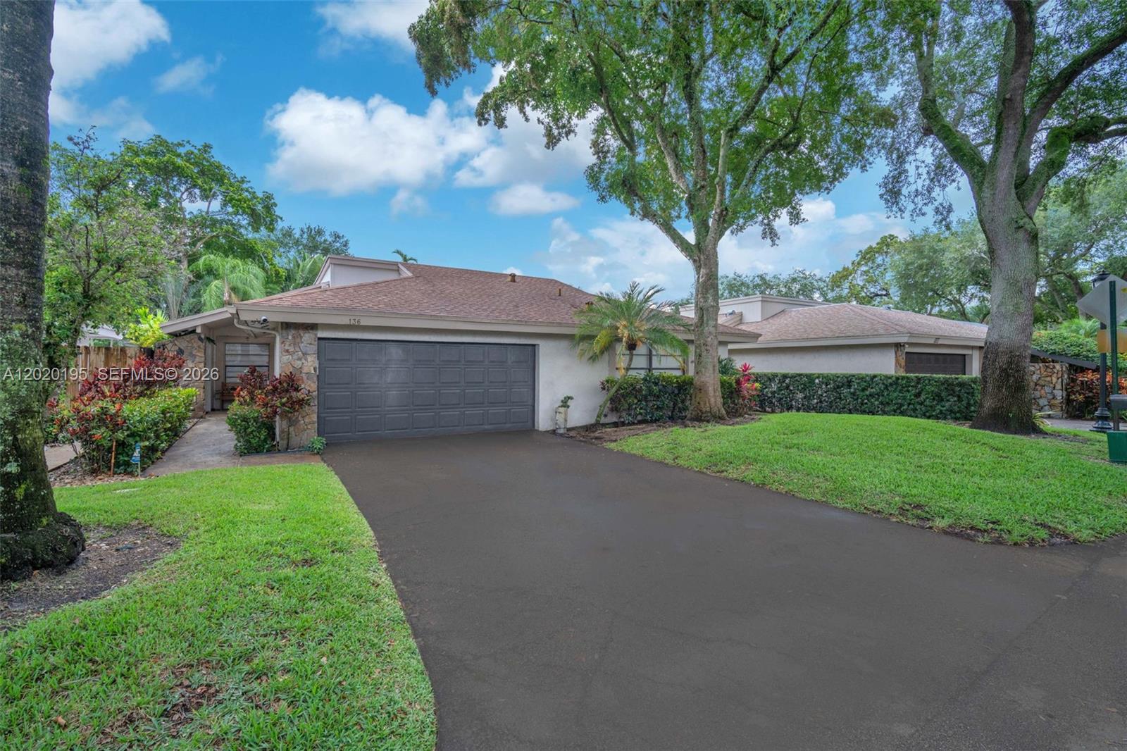 GREENS OF EMERALD HILLS - Residential