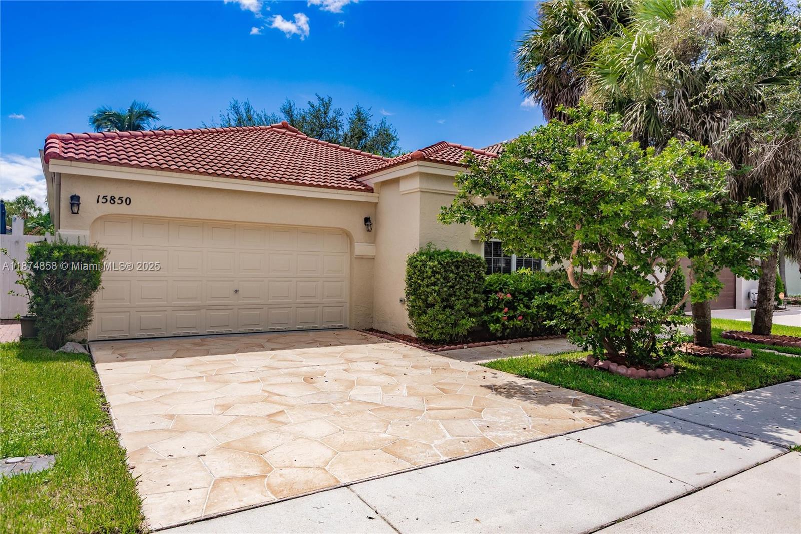 Welcome to this inviting Pembroke Pines home, offering great curb appeal and a thoughtfully designed layout. Step into a bright living room that flows seamlessly to a separate family room and open kitchen, complete with ample cabinet space and modern stainless steel appliances. Stylish LVP and tile flooring run throughout, combining durability with comfort. The enclosed porch in the backyard provides the perfect space for year-round entertaining or relaxing outdoors. This move-in ready home blends function, style, and comfort—ready for its next owner to enjoy.