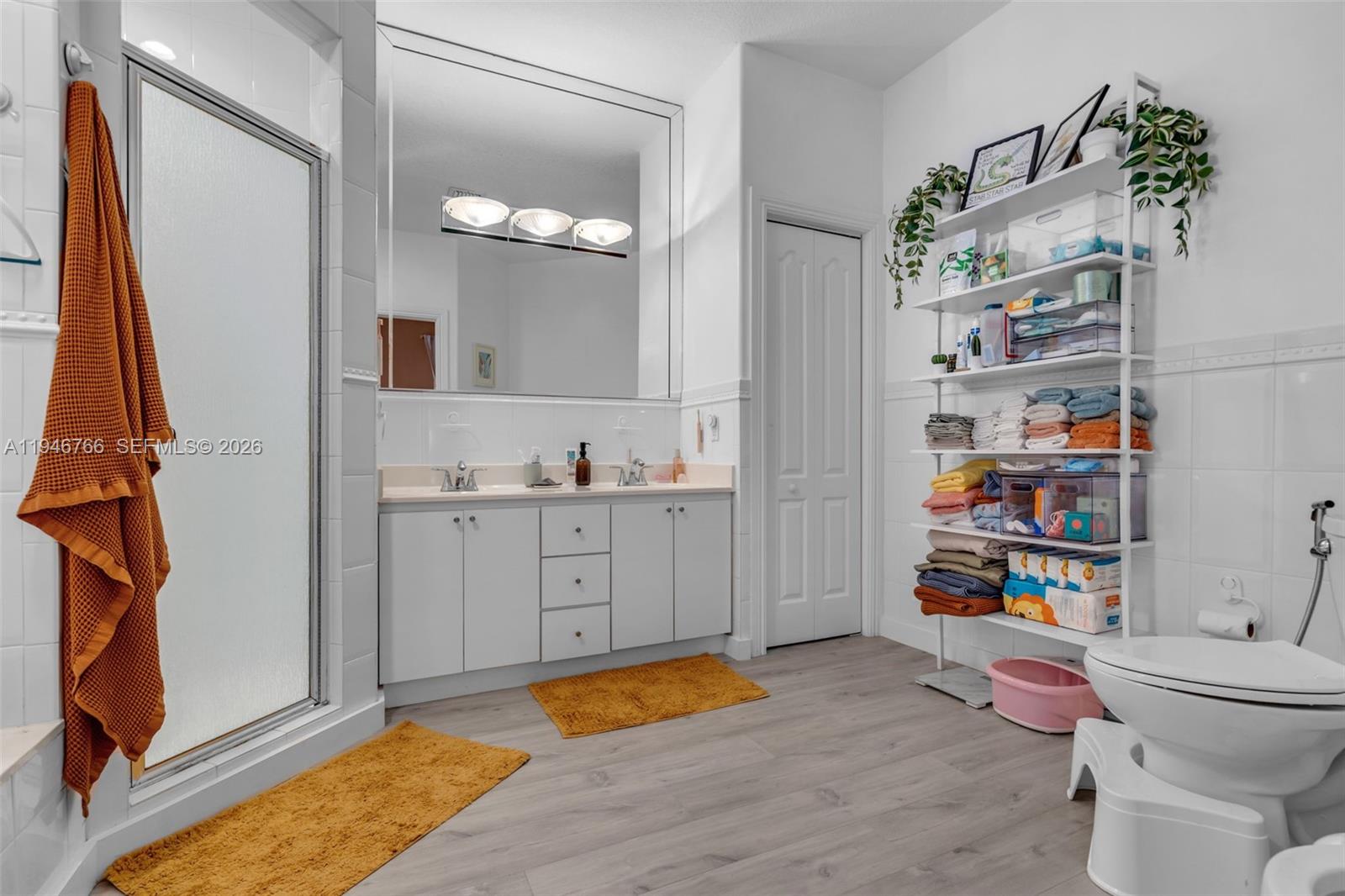 WEST LAKES GARDENS 1ST AD - Residential