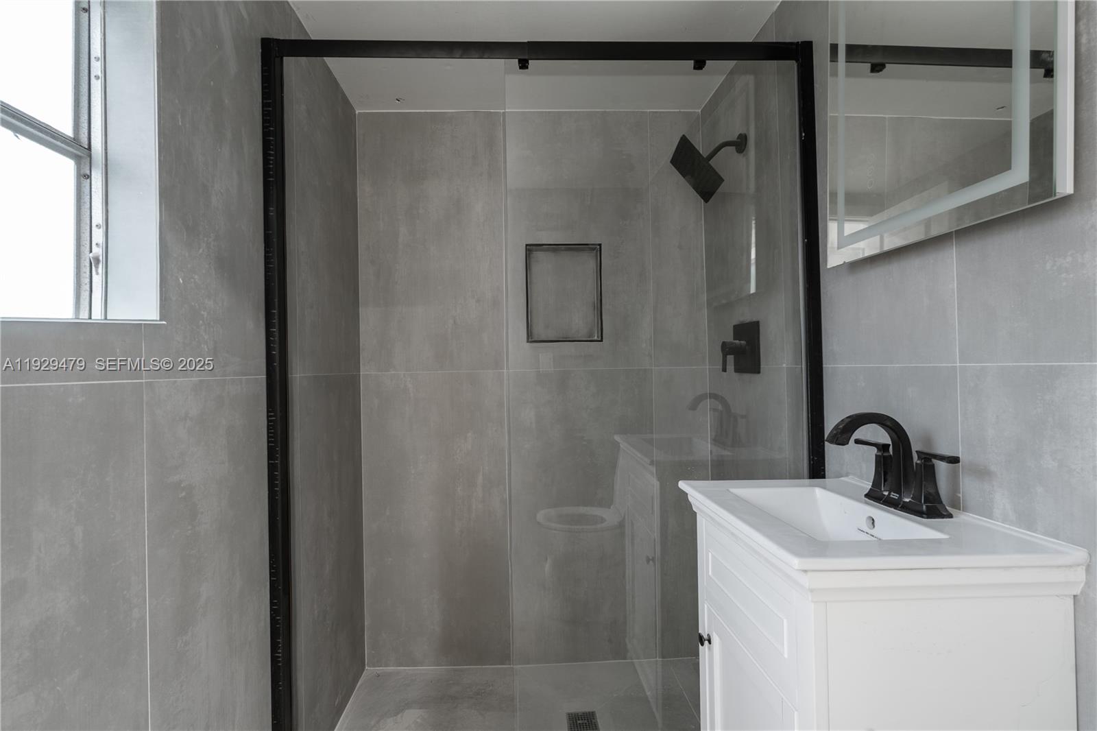 POMPANO BEACH HIGHLANDS 5 - Residential