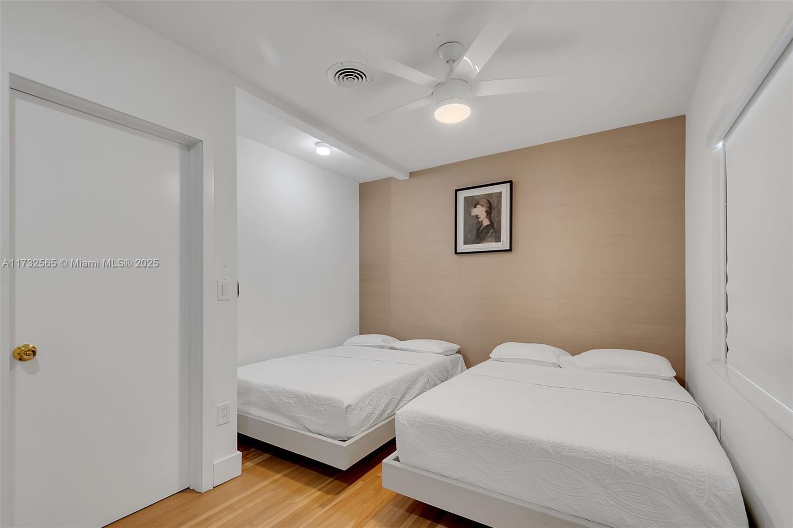 COLLINGWOOD - Residential