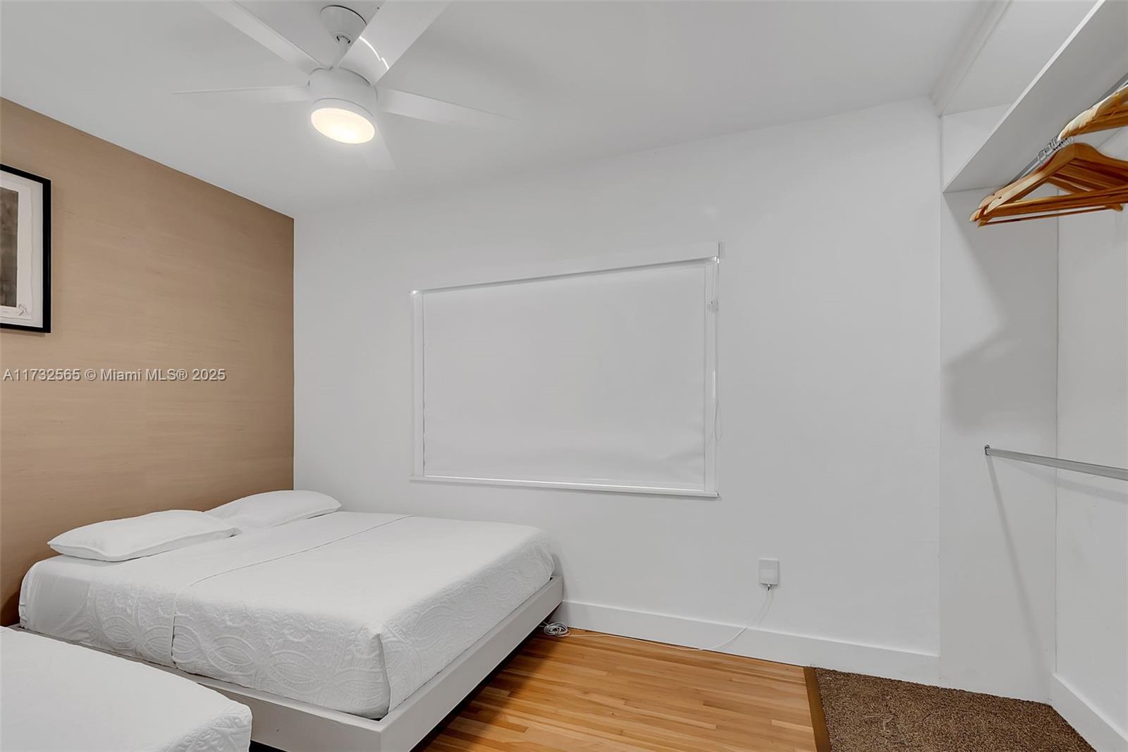 COLLINGWOOD - Residential