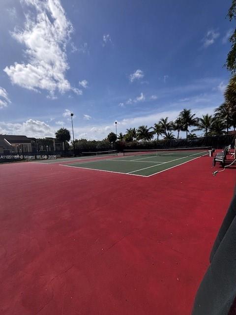 PROMENADE AT KENDALE LAKE - Residential