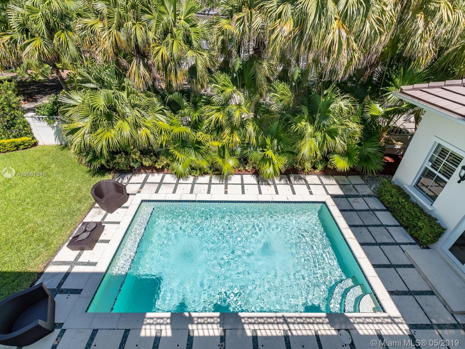 Pinecrest Manor - Residential Lease