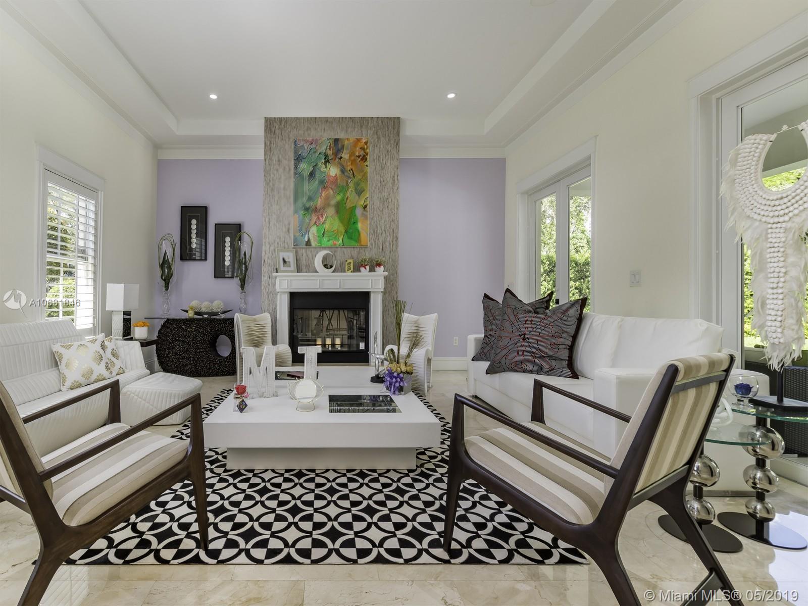 Pinecrest Manor - Residential Lease