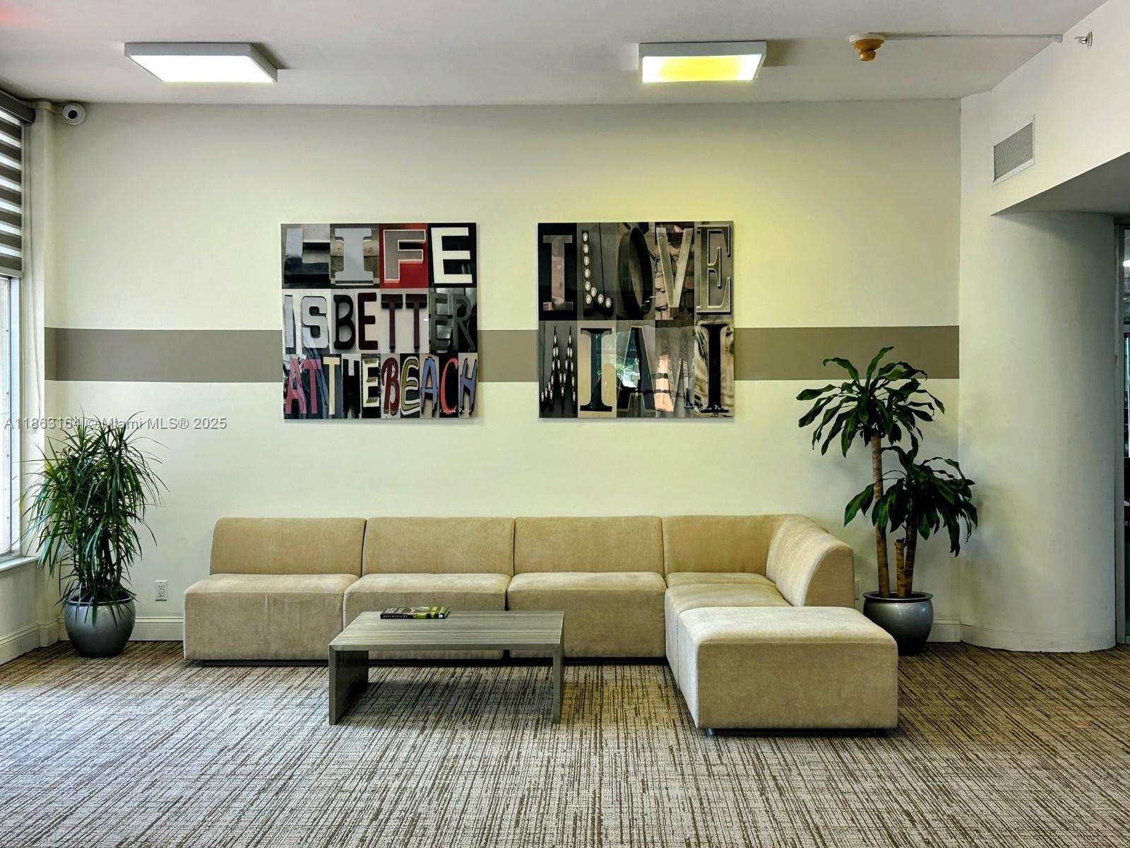 ISLAND POINTE CONDO - Residential Lease