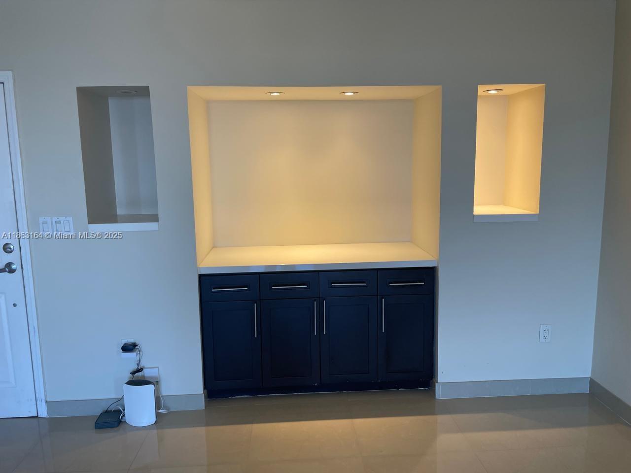 10350 W Bay Harbor Dr 9H